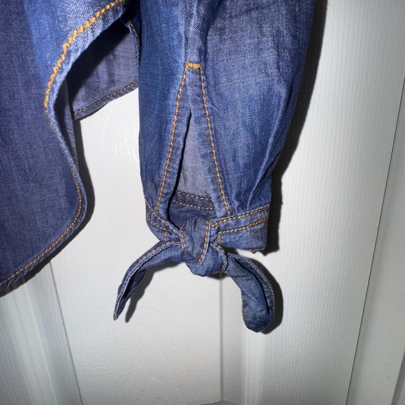 Veronica Beard Isabel top in cornflower. Size 8 EUC - Picture 4 of 12